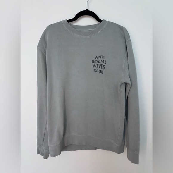 Anti Social Social Club Tops - Anti Social Social Wives Club Gray Sweatshirt | Size: M/L